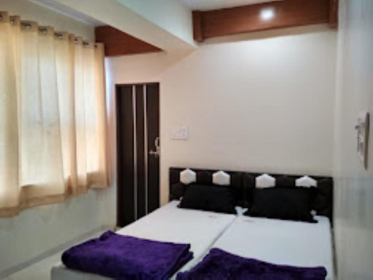 Hotel Vaibhav,Akola Экстерьер фото