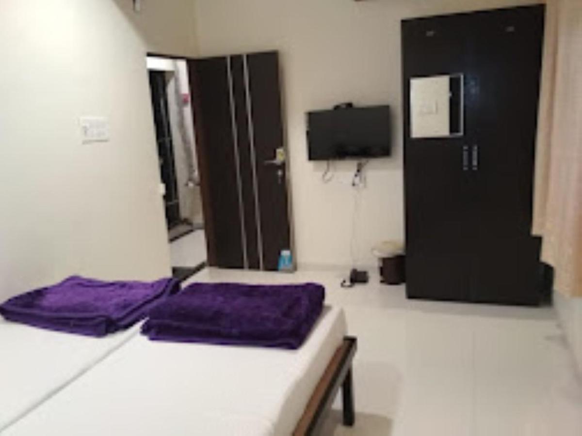 Hotel Vaibhav,Akola Экстерьер фото