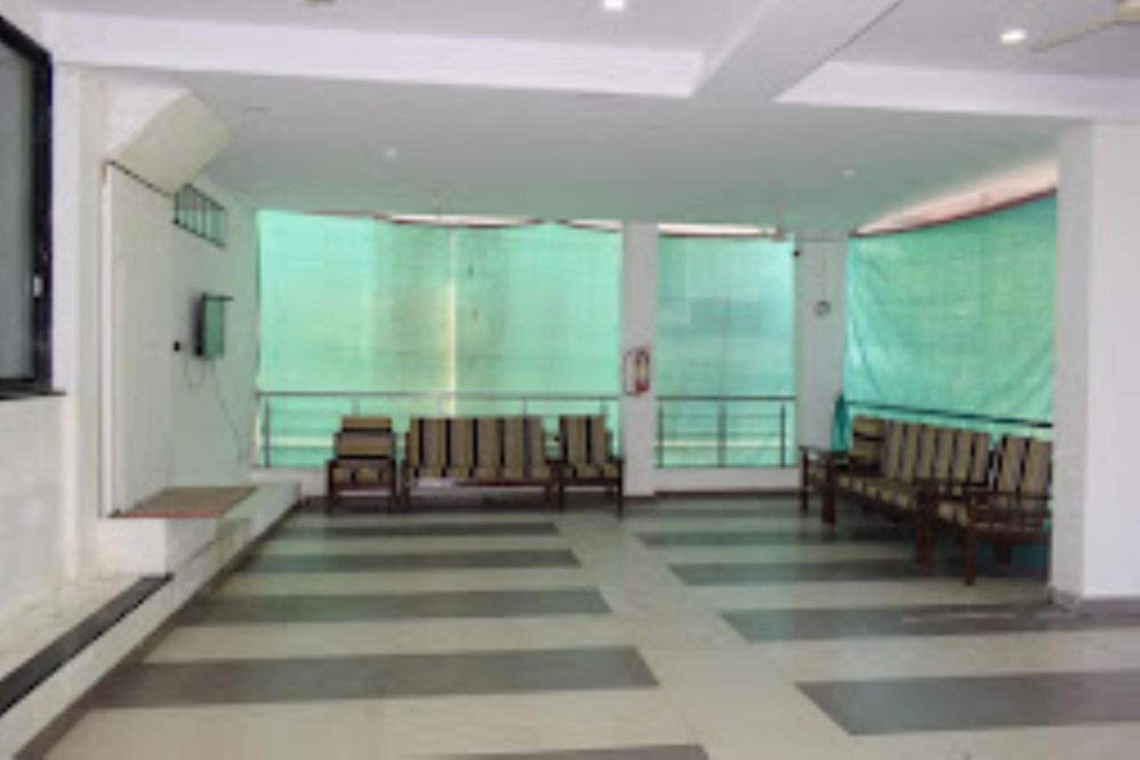 Hotel Vaibhav,Akola Экстерьер фото
